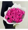 25 Розовых пионов