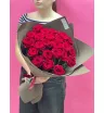Алые розы на заре, 25 шт