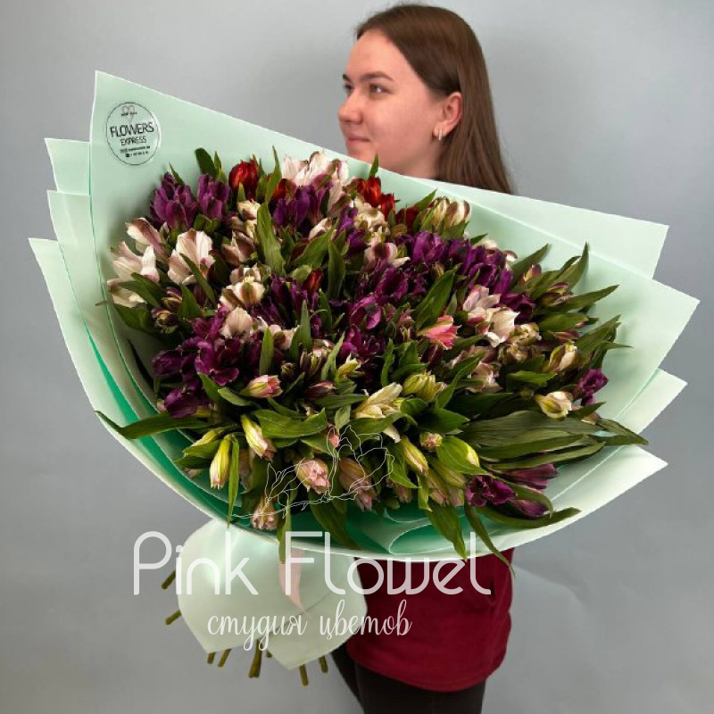 Микс из 31 альстромерии