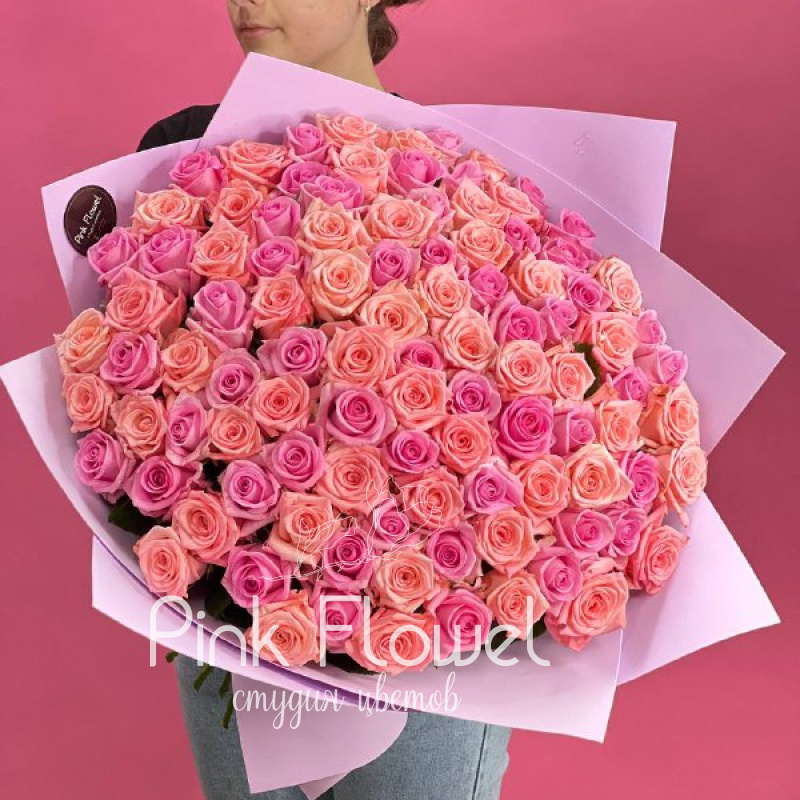 Микс из 101 малиново-розовой розы
